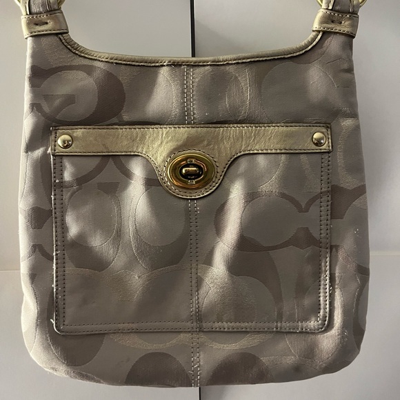 Coach gold/neutral cross body bag - Picture 2 of 6